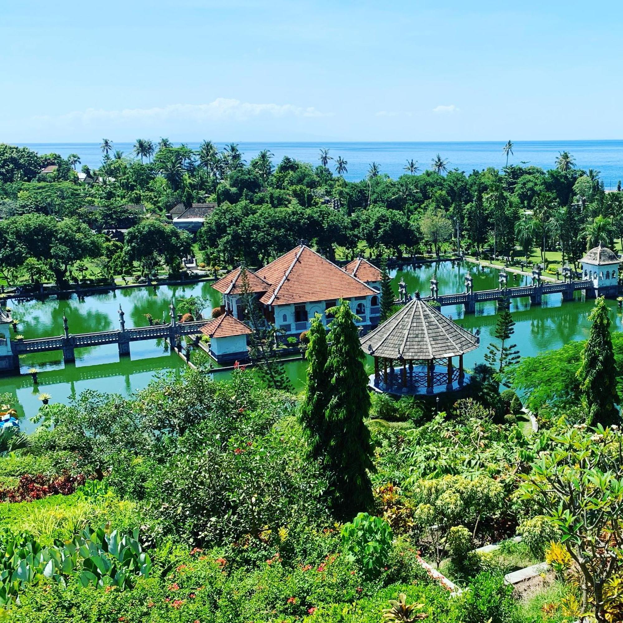 Ocean Suite By A&J - Exceptional Beachfront Apartment - Candidasa Luaran gambar